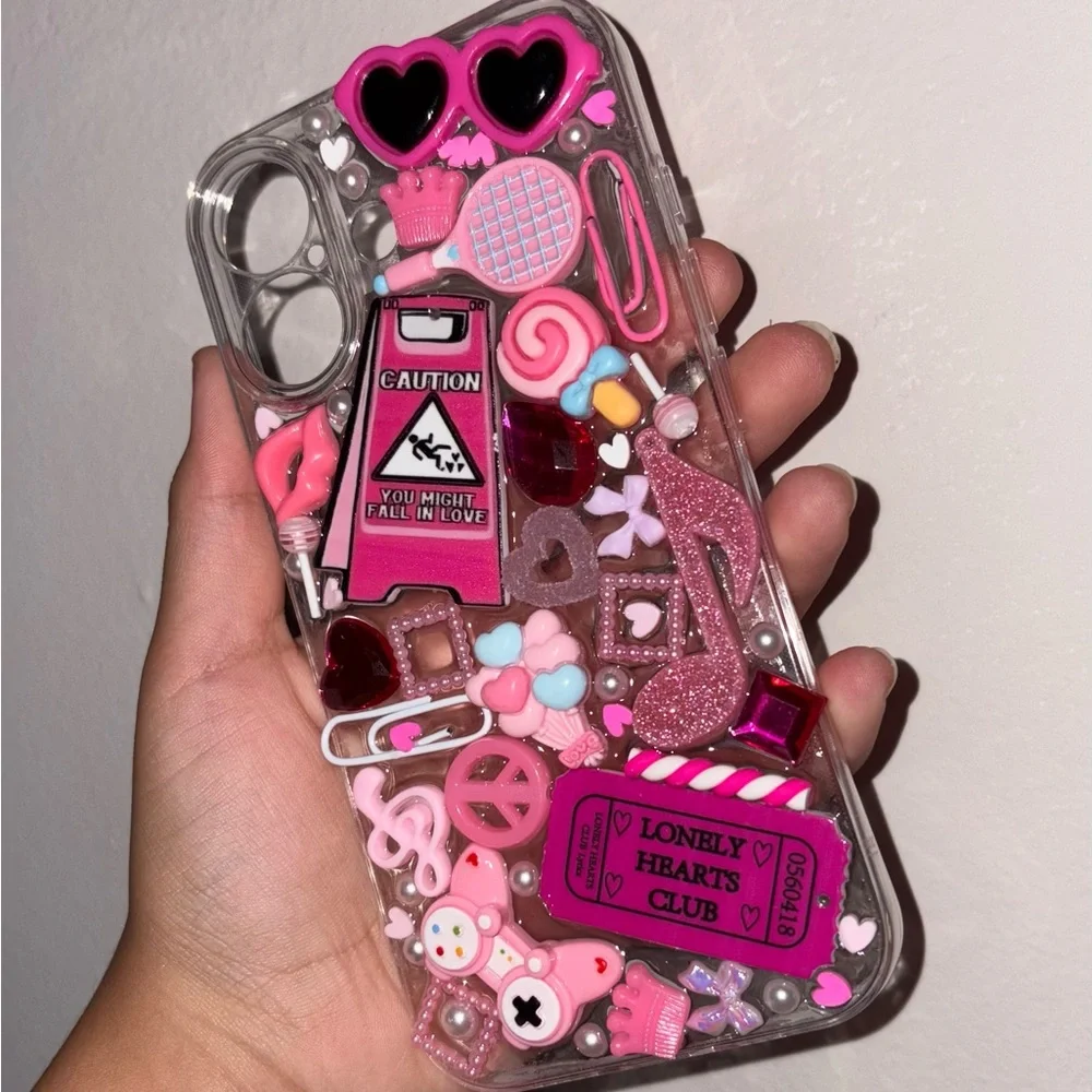 Decorative Pink Heart Phone Case - Picture 1 of 2